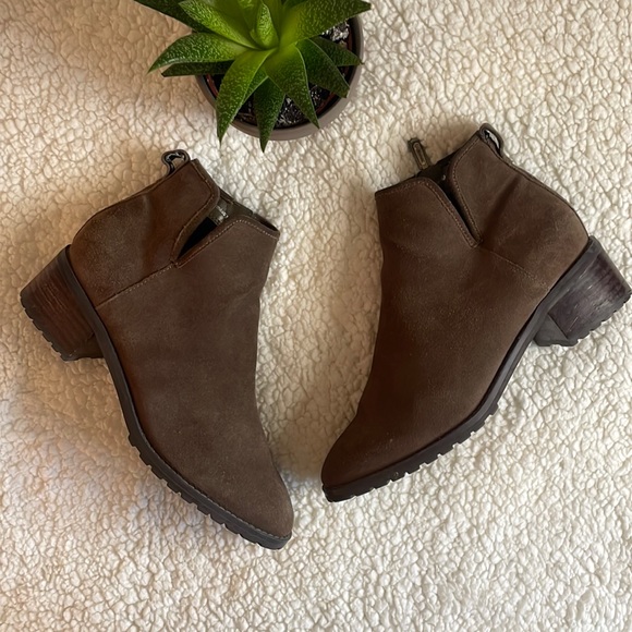 Blondo Sawyer Waterproof Brown Leather Ankle Boots - Picture 2 of 9